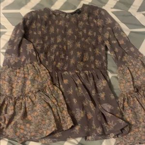 Bell Sleeve AE shirt